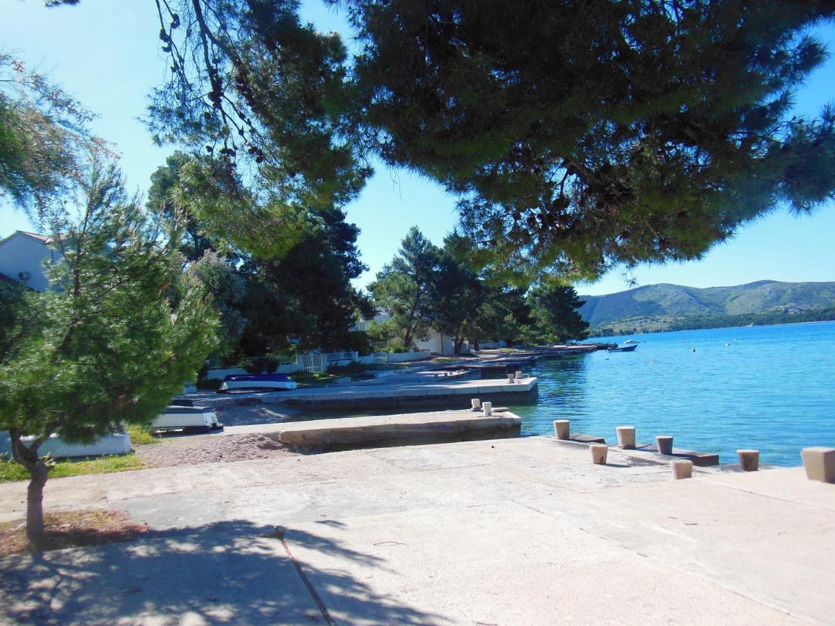 Holiday Home Oleander Zaboric Εξωτερικό φωτογραφία